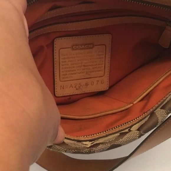 Coach Tan Signature Logo Shoulder Bag - Picture 5 of 5